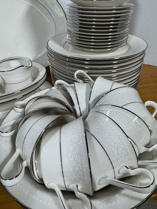 101-Piece Noritake Sorrento Ivory China Set