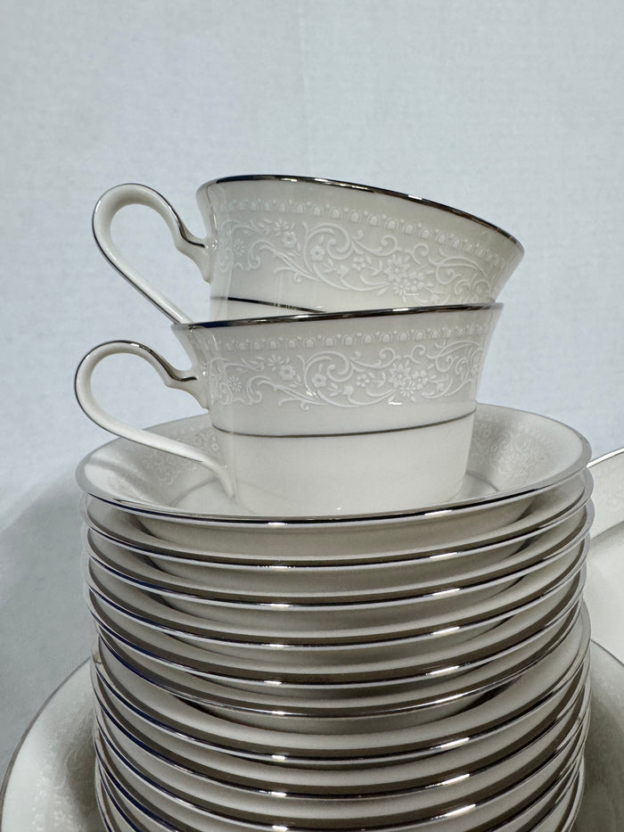 101-Piece Noritake Sorrento Ivory China Set