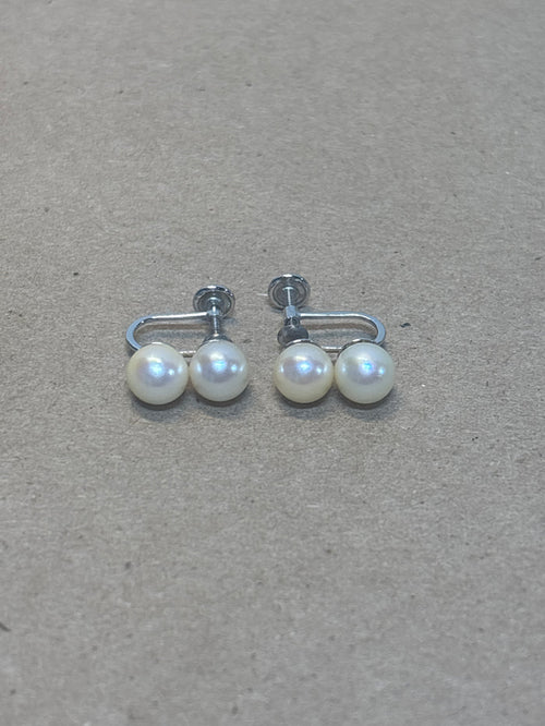 14K White Gold & Pearl Screw On Earrings