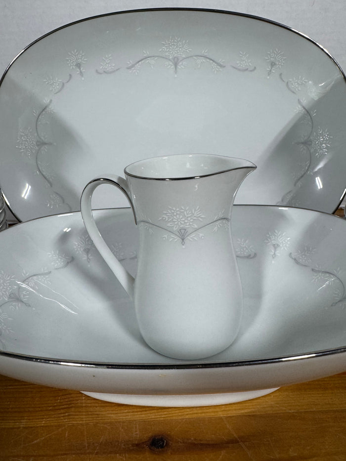 43-Piece Noritake 6441 Whitebrook China Set