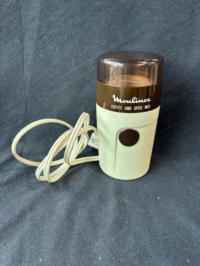 Moulinex Coffee & Spice Mill Grinder, Powered On