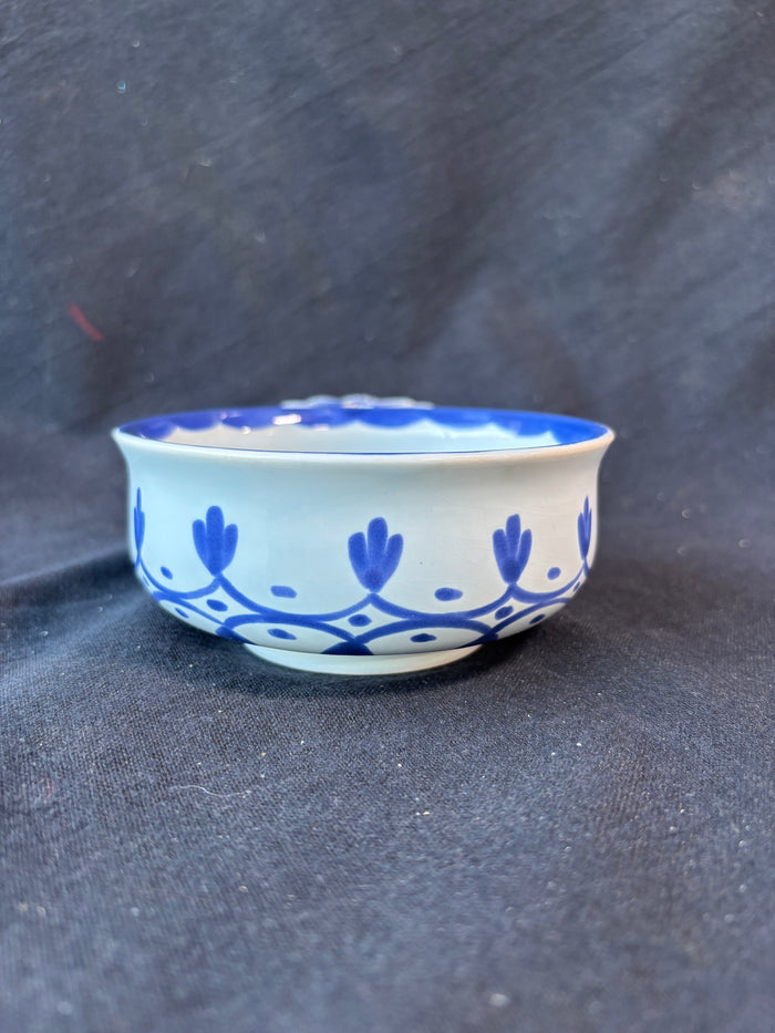 Colonial Williamsburg Restoration Delft Porringer