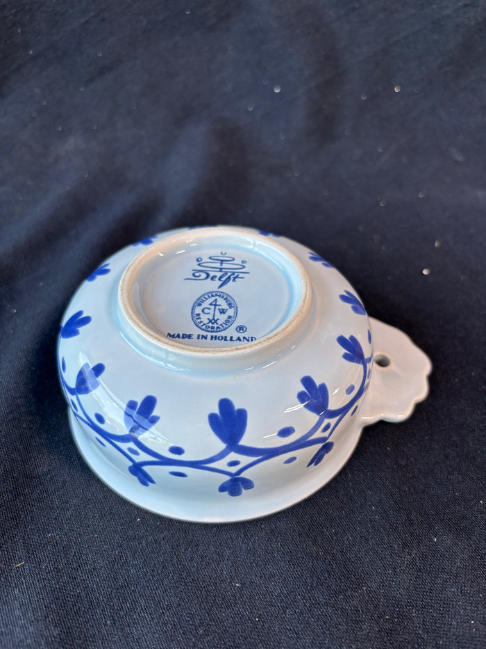 Colonial Williamsburg Restoration Delft Porringer