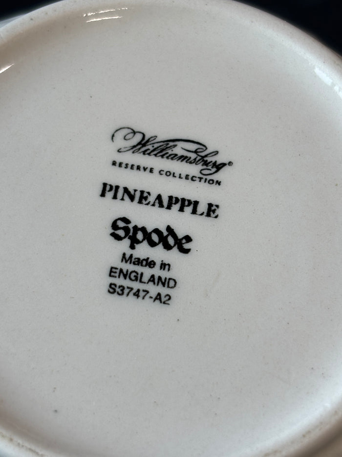 Spode Williamsburg Pineapple Sugar & Creamer 2-Piece Set