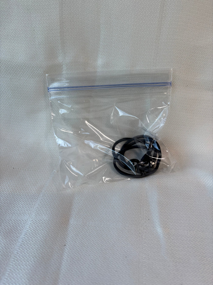 Set Of 4 Knotted Metal Napkin Rings