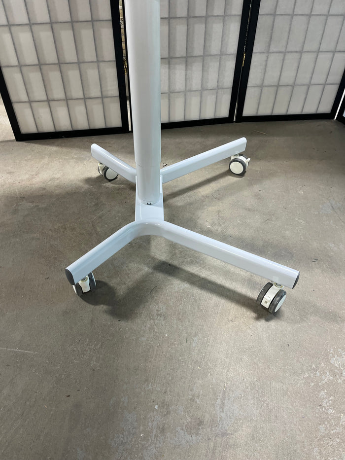 Adjustable Height Rolling Table/Standing Desk ***5 Available*** PRICED INDIVIDUALLY, $60 EACH
