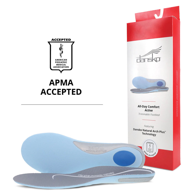 Image with 2 matching footbeds laying horizontally with footbed box on the right hand size, and the APMA Seal of Acceptance logo in the middle left of image.