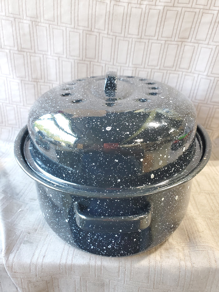 Black and White Speckled Roaster Pan