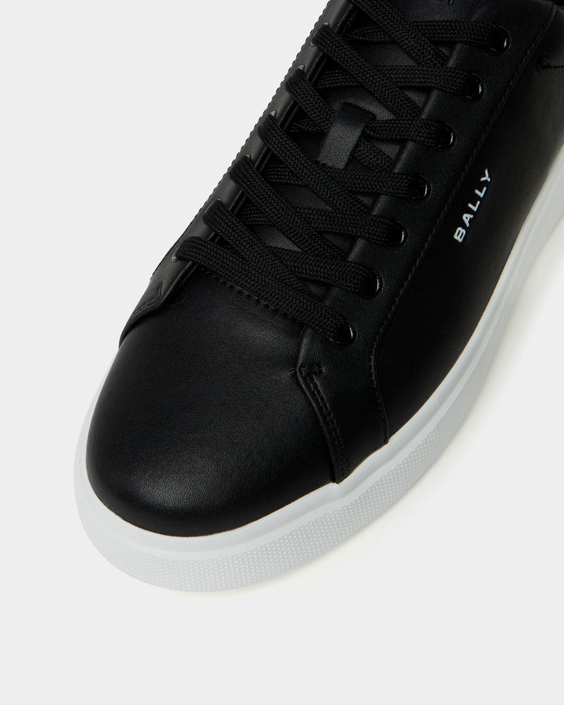 Blayze Sneaker In Black Leather