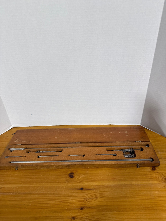 Brown & Sharpe No. 845 Machinist Trammel Set With Original Wooden Case