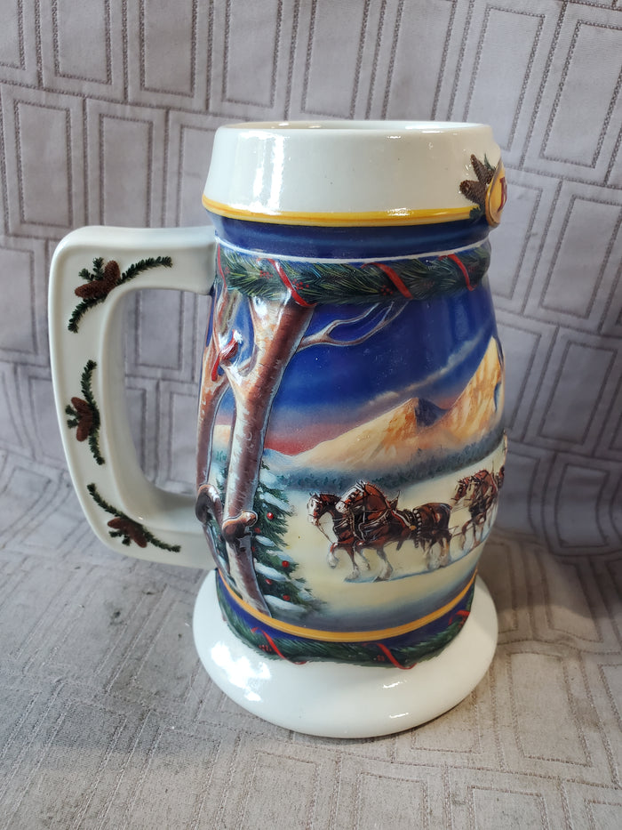 Budweiser 2000 "Holiday in the Mountains" Holiday Stein with Box