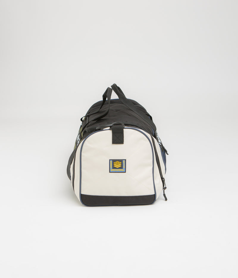 Butter Goods x Umbro Training Bag in Forest and Navy / Sand