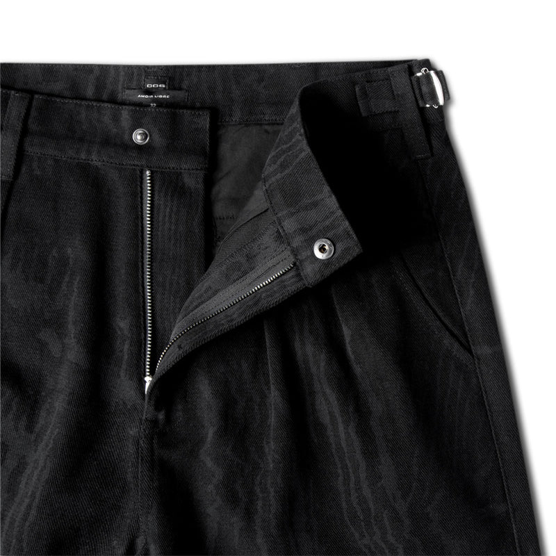 CCS Amoir Libre Pleated Shorts - Black Distortion