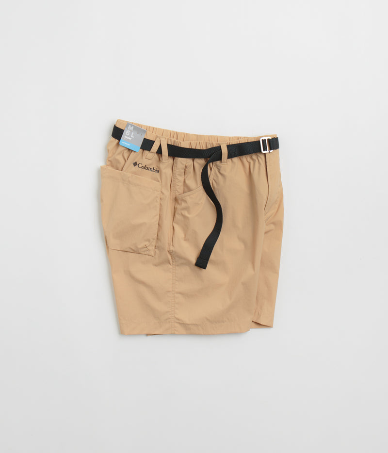 Columbia Sharpe Canyon Shorts in Canoe