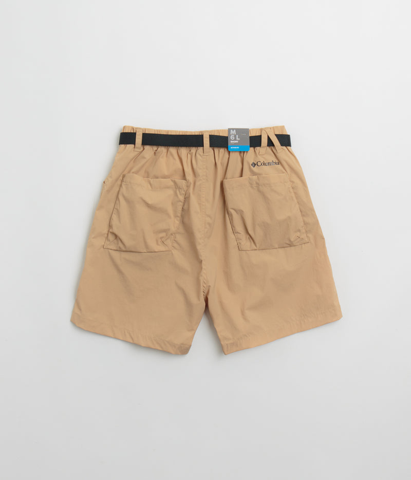 Columbia Sharpe Canyon Shorts in Canoe