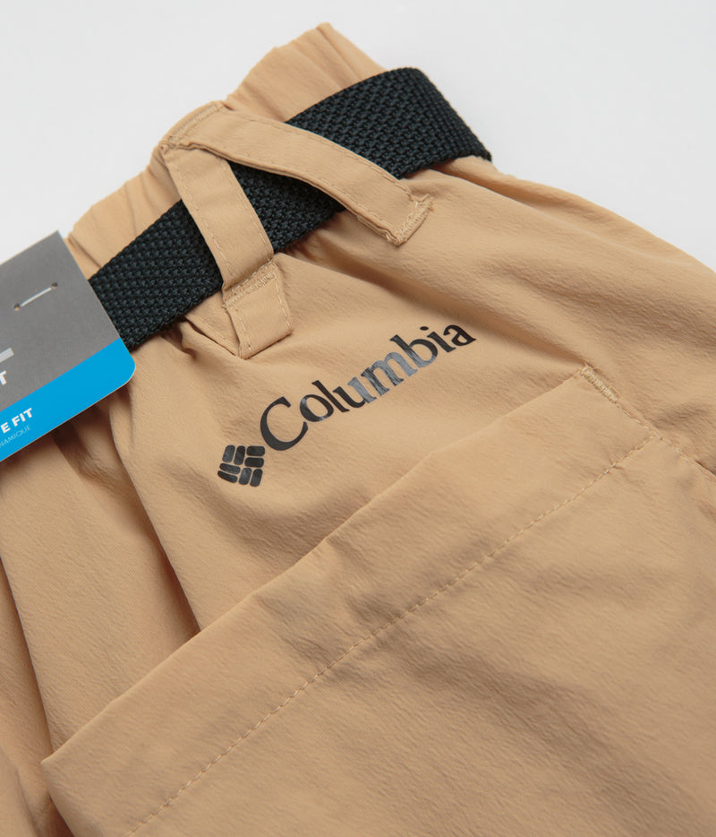 Columbia Sharpe Canyon Shorts in Canoe