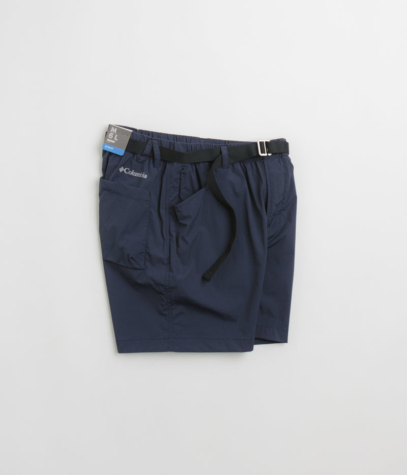 Columbia Sharpe Canyon Shorts in Collegiate Navy