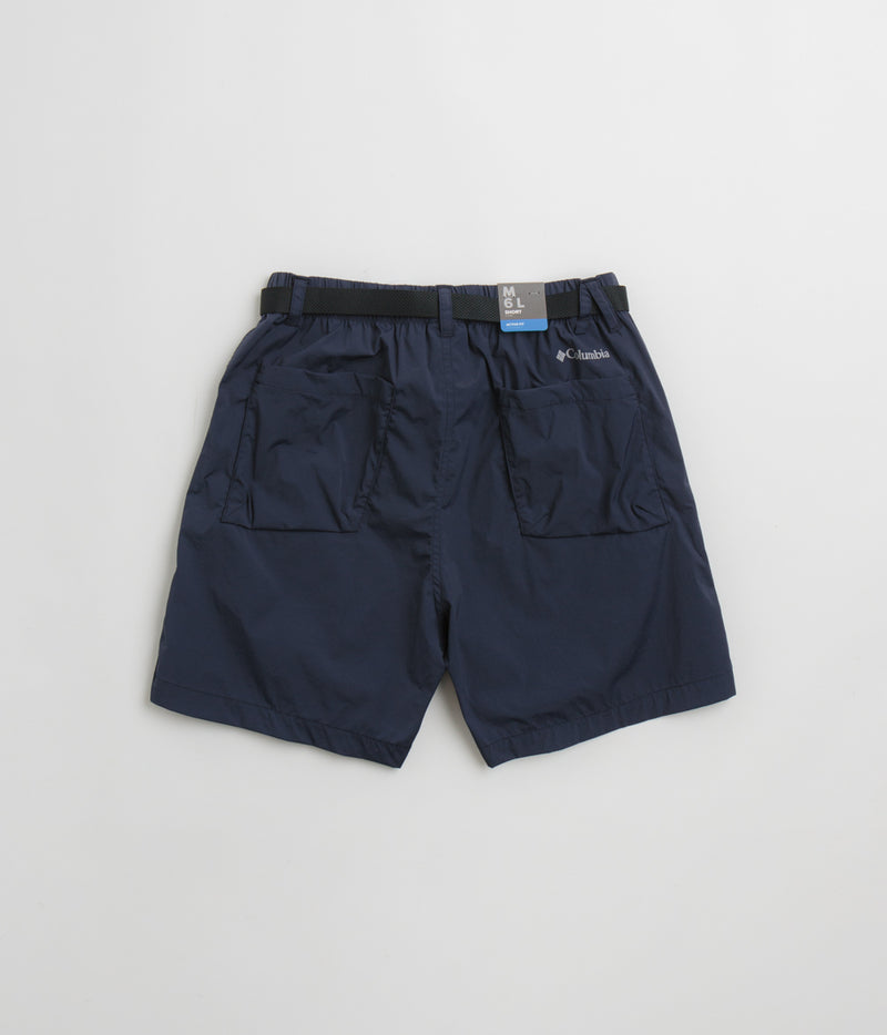 Columbia Sharpe Canyon Shorts in Collegiate Navy