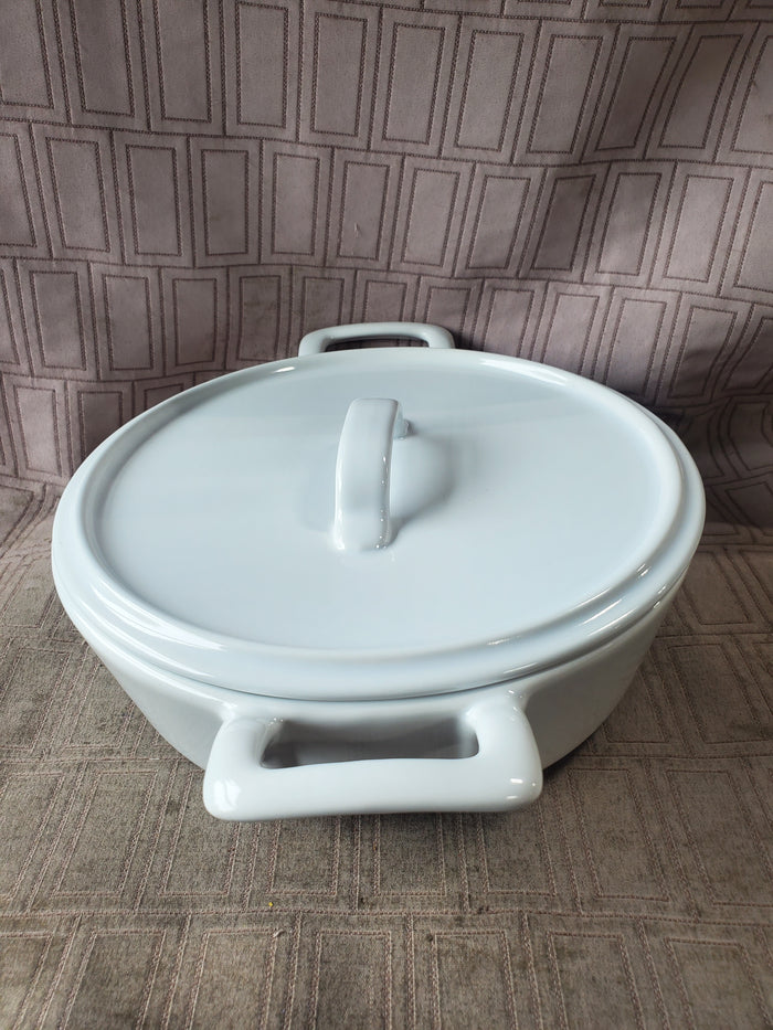 Crate and Barrel Covered Casserole Dish