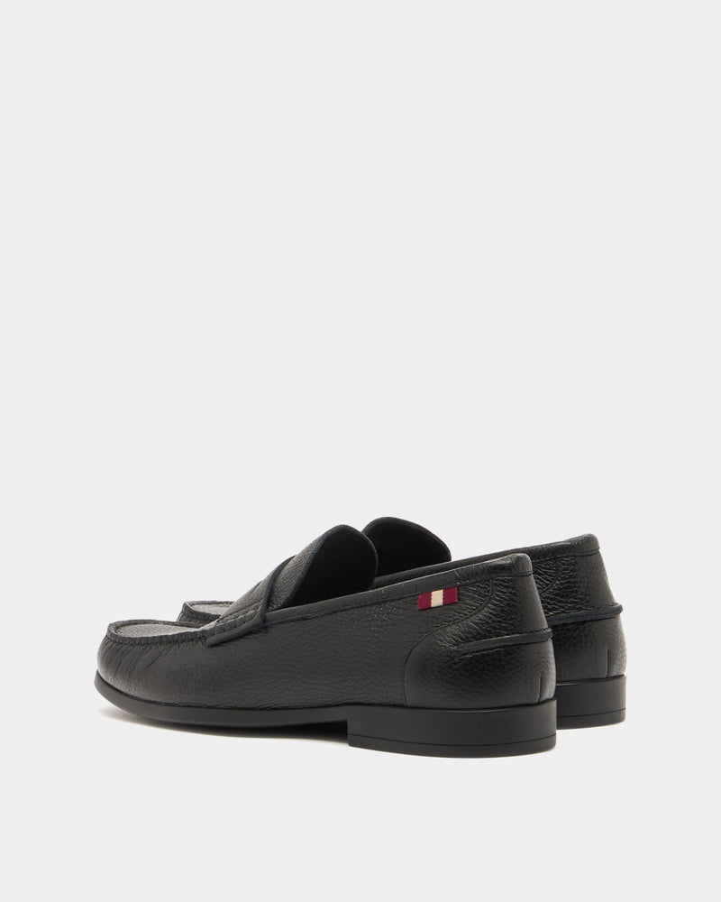 Cronus Loafer In Black Grained Leather