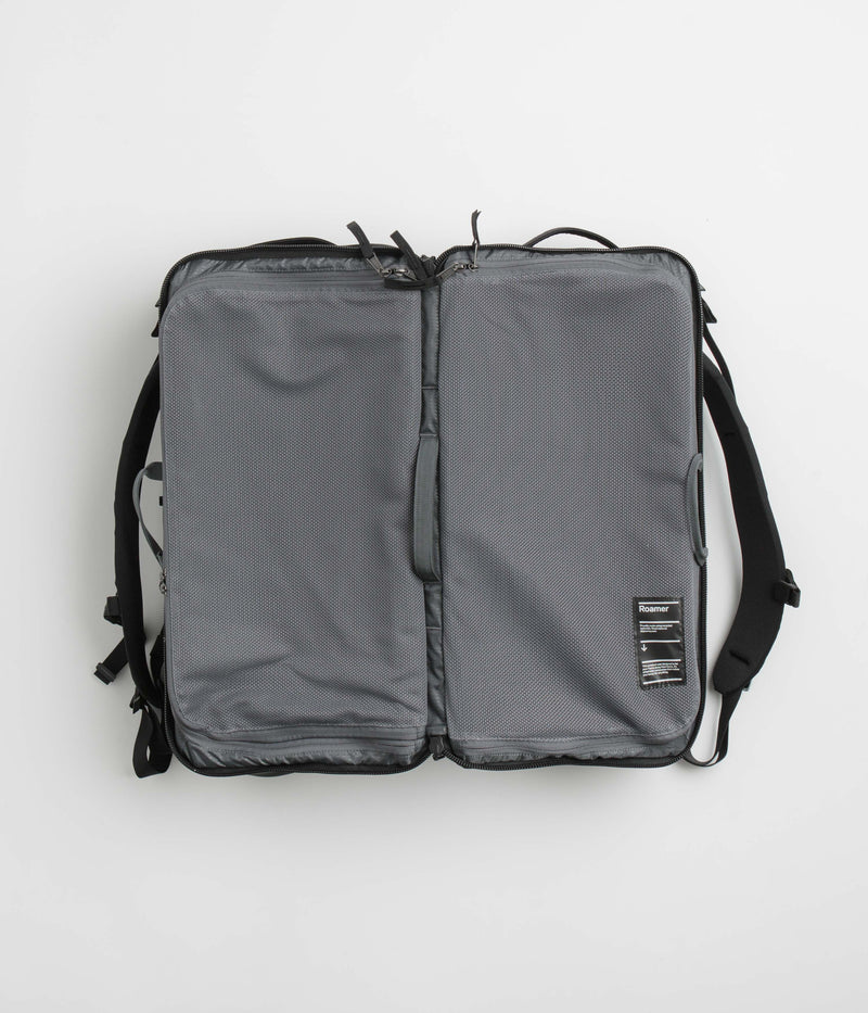 D_b_ Roamer 50L Pro Split Duffel Bag in Black Out