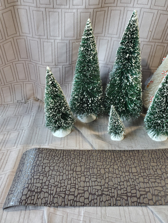 Department 56 Village Landscape 14 Piece Set
