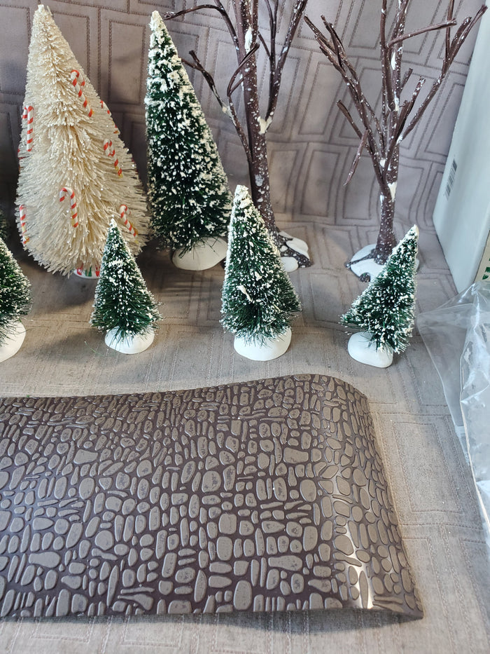 Department 56 Village Landscape 14 Piece Set