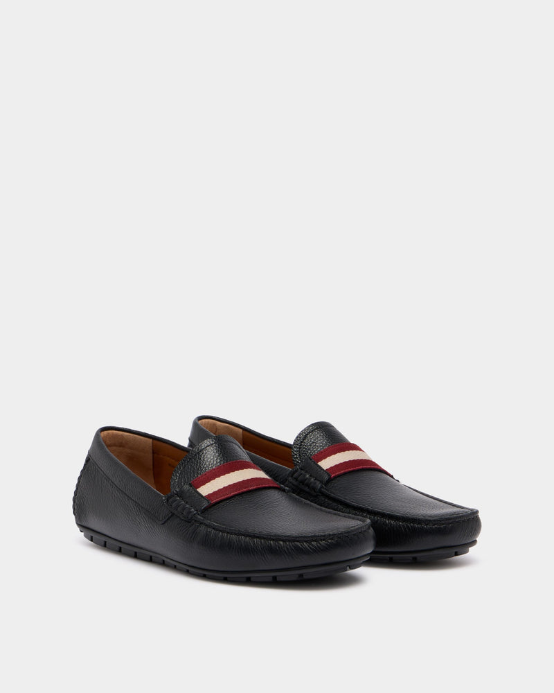 Driver in Black Grained Leather
