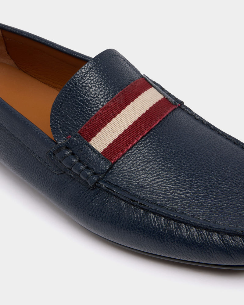 Driver in Navy Blue Grained Leather