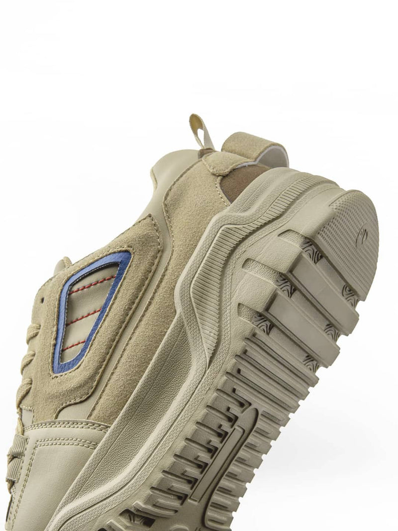Daily wear sneakers for men