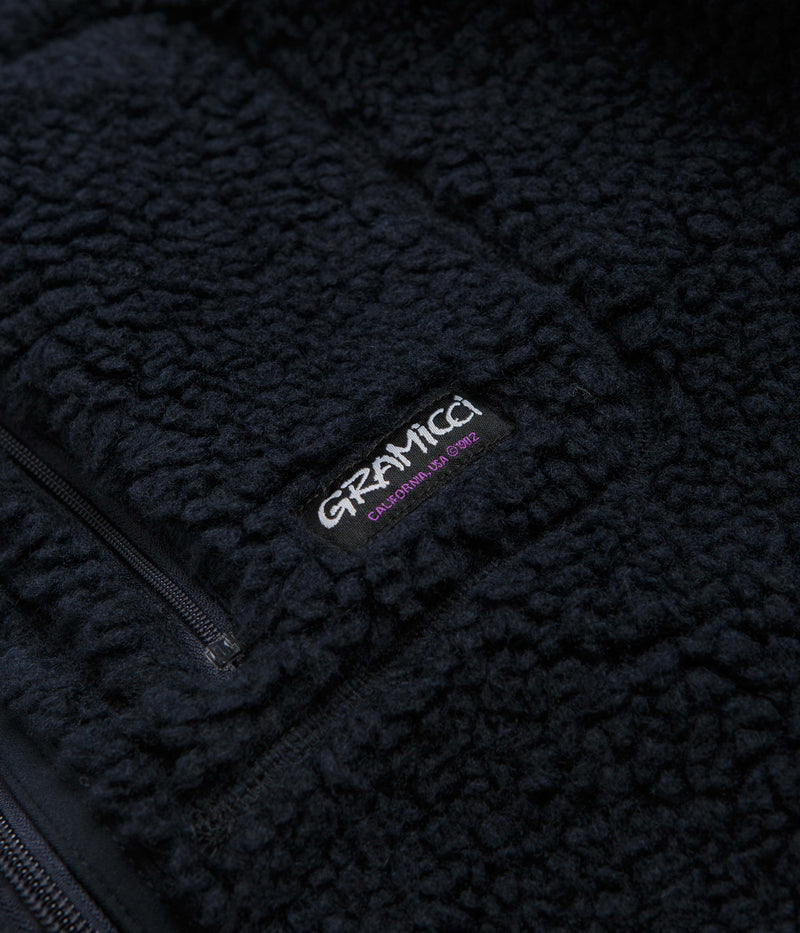 Gramicci Sherpa Jacket in Navy and Navy