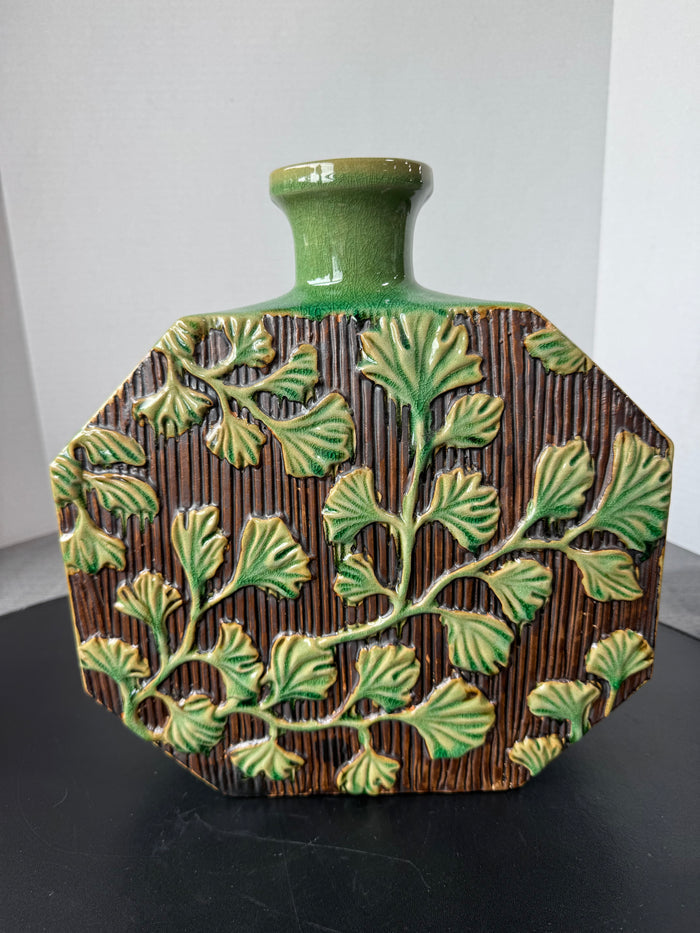 Green Crackled Gingko Leaf Embossed Glazed Pottery Vase