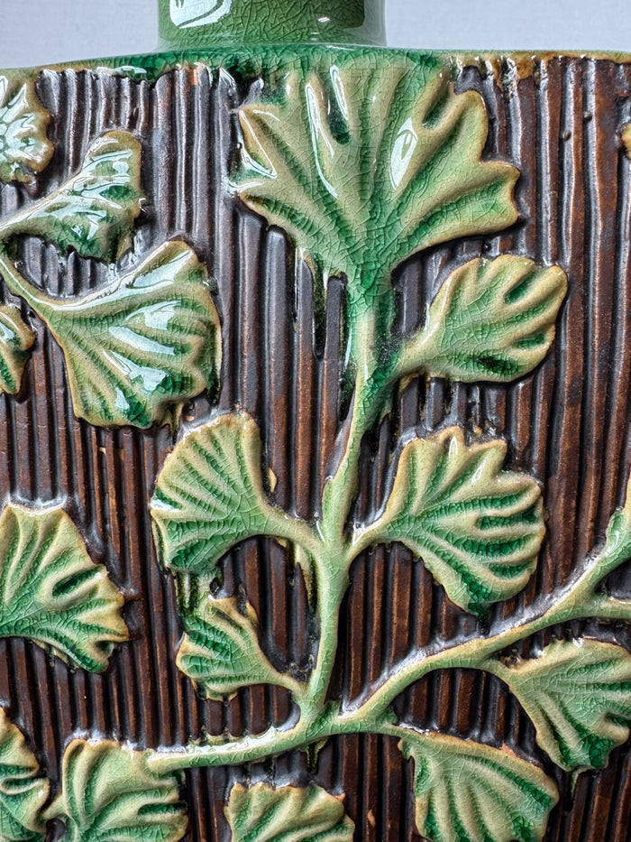 Green Crackled Gingko Leaf Embossed Glazed Pottery Vase