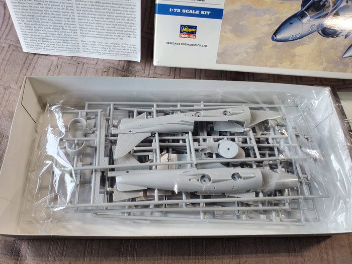 Hasegawa Hobby Kits AV-8B Harrier II 1:72 Scale Kit UNUSED
