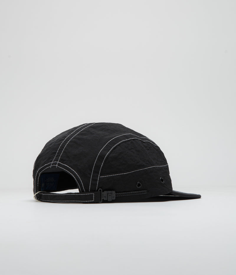Helas Seams Cap in Black
