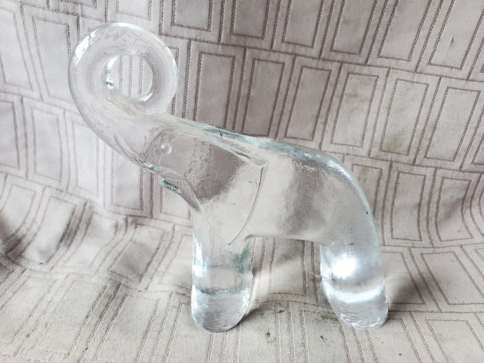 Kosta Boda Style Clear Glass Elephant Paperweight