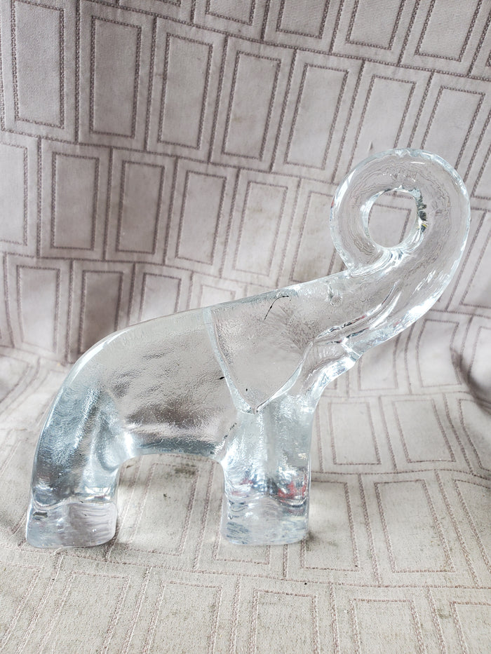 Kosta Boda Style Clear Glass Elephant Paperweight