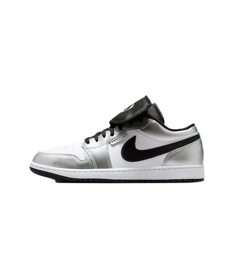 Men's Jordan 1 Low SE White/Black-White (IR2278 100)