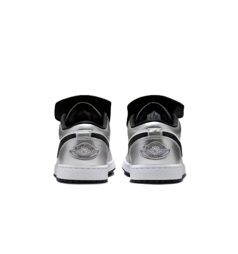 Men's Jordan 1 Low SE White/Black-White (IR2278 100)