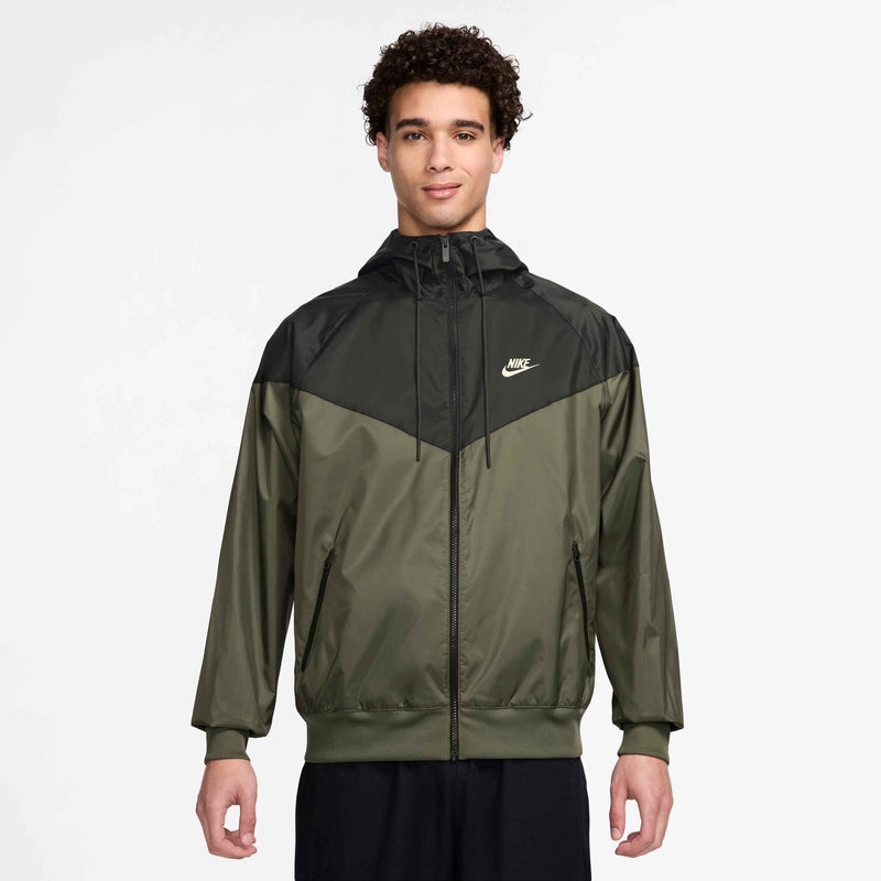 Men's Sportswear Windrunner Hooded Jacket in Medium Olive/Sequoia/Sail