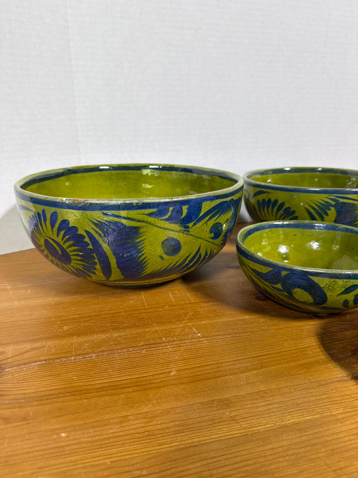 Mexican Terra Cotta Pottery Nesting Mixing Bowls - Set Of 5 **AS IS**