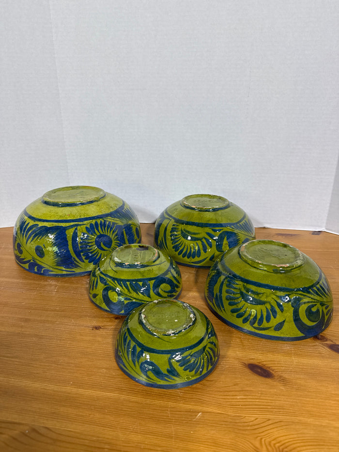 Mexican Terra Cotta Pottery Nesting Mixing Bowls - Set Of 5 **AS IS**