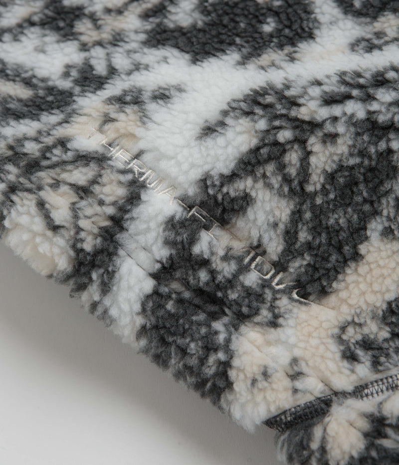 Nike ACG Canwell Glacier Windproof Fleece in Light Orewood Brown and Black / Summit White