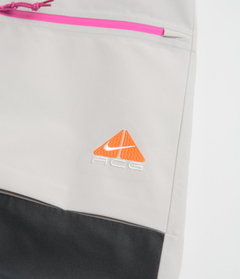 Nike ACG Chena Vortex Bib Pants in Light Orewood Brown and Anthracite / Summit White