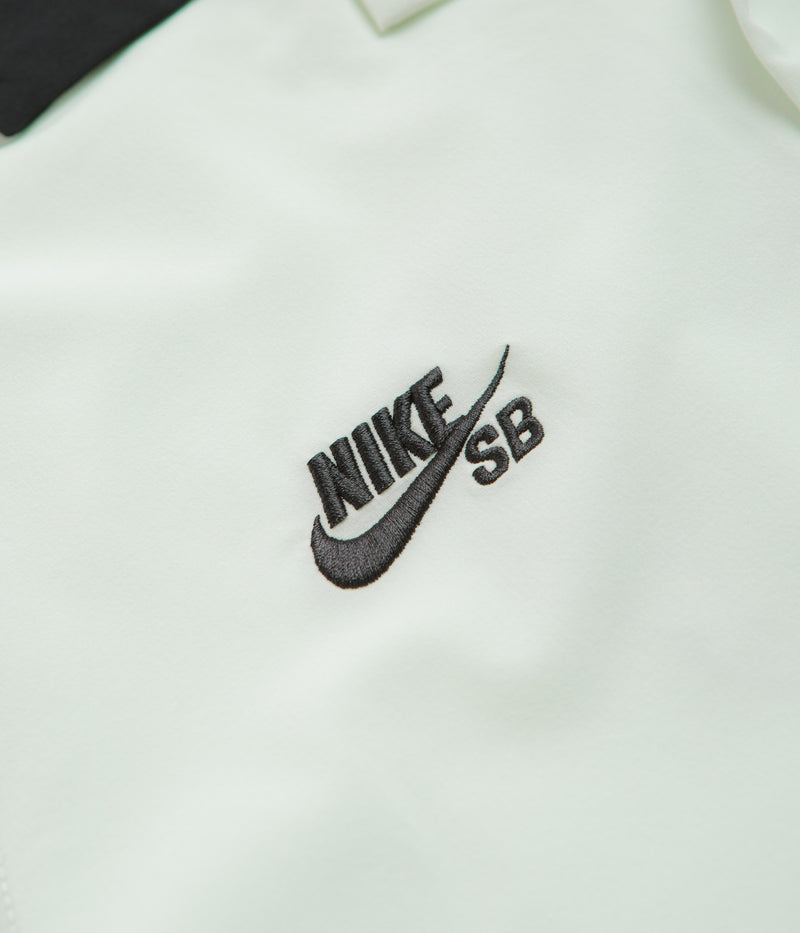 Nike SB Agnostic Bowler Shirt in Barely Green and Black