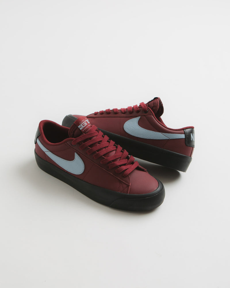 Nike SB Blazer Low Pro GT Shoes in Dark Team Red and Light Armory Blue