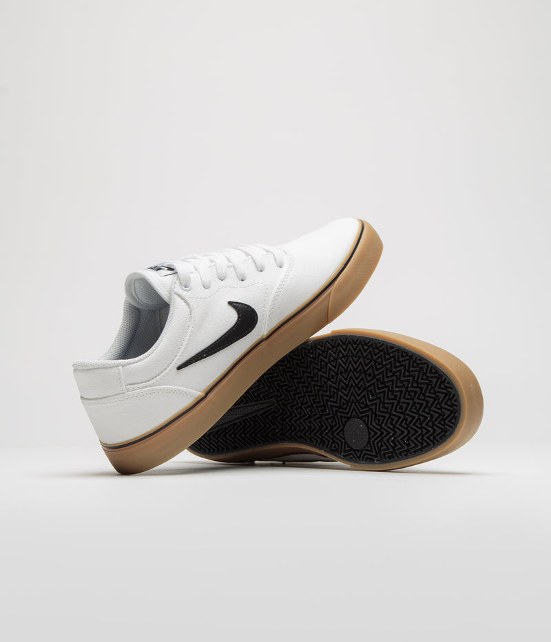 Nike SB Chron 2 Canvas Shoes in White and Black and White - Gum Light Brown