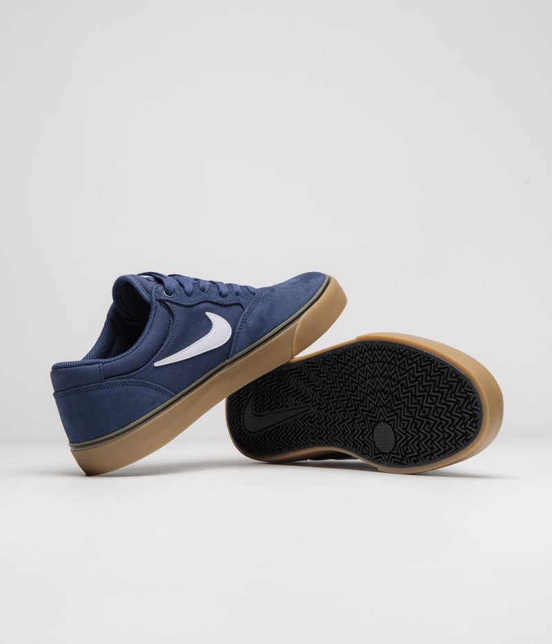 Nike SB Chron 2 Shoes in Navy and White and Navy - Gum Light Brown