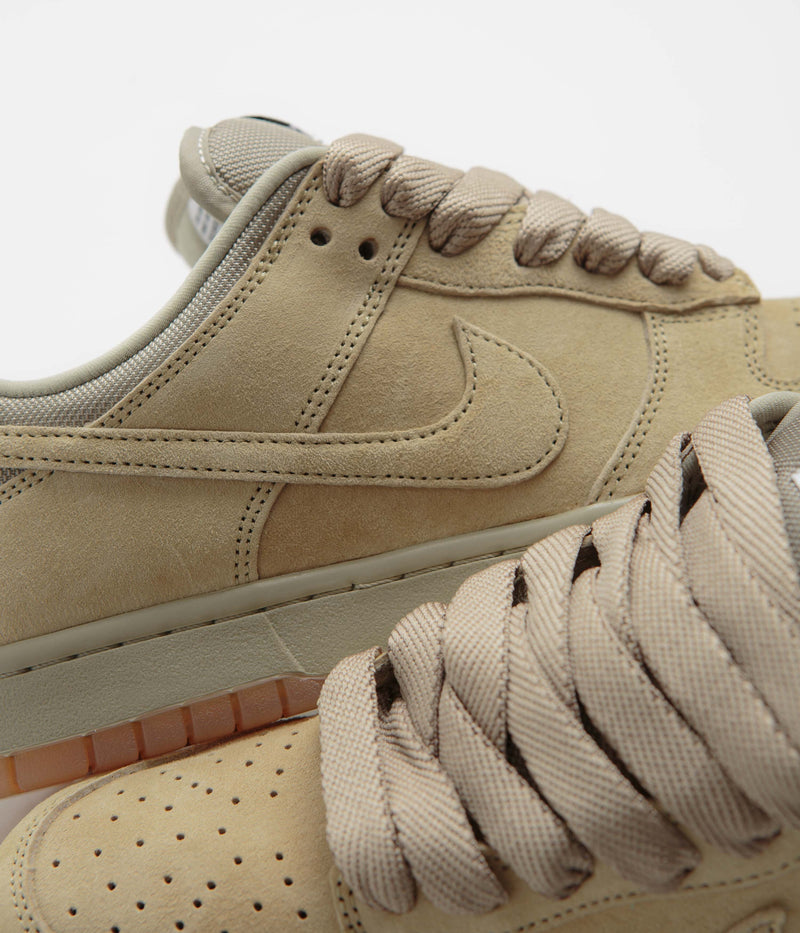 Nike SB Dunk Low Pro B Shoes in Parachute Beige and Parachute Beige