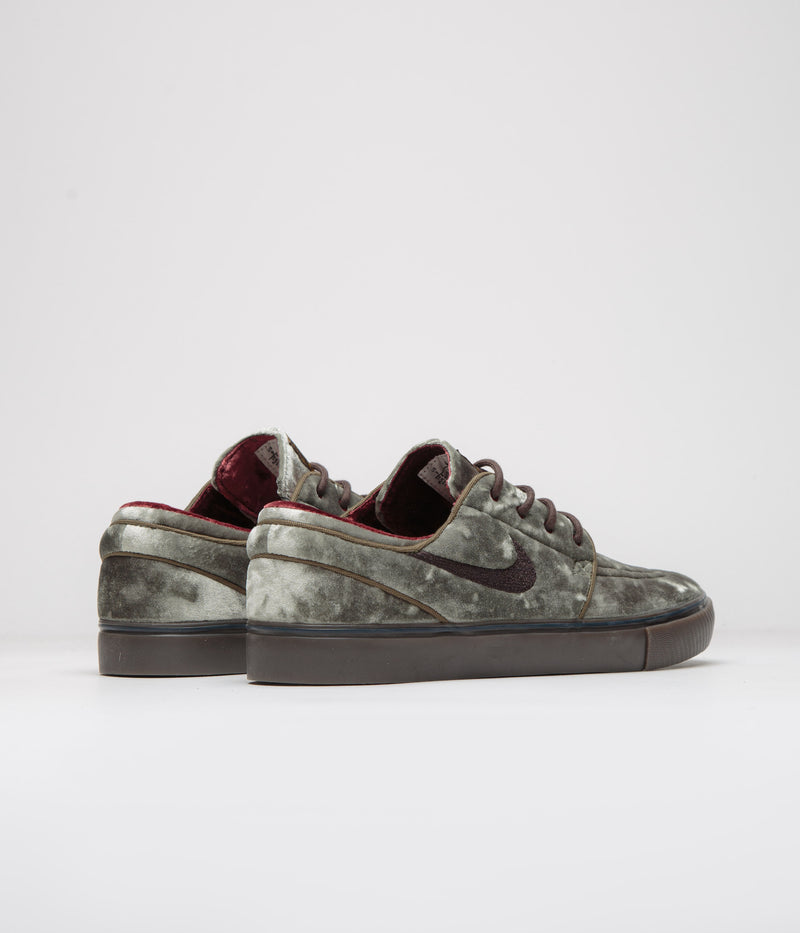 Nike SB Janoski OG+ SE ‘City of Cinema’ Shoes in Medium Olive and Velvet Brown and Baroque Brown